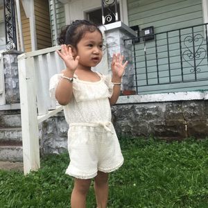 Meet your Posher, Chandra